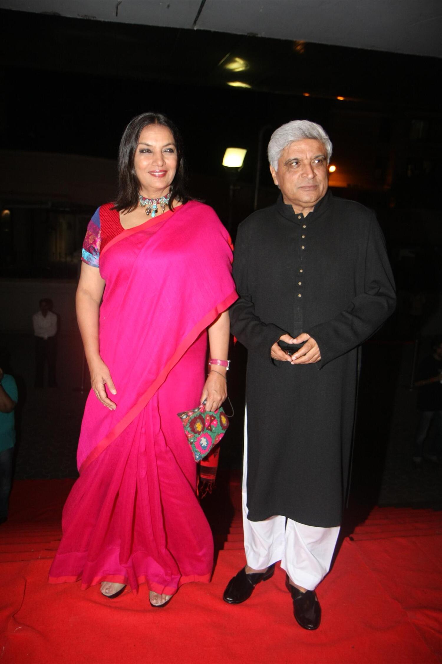 Actress Shabana Azmi With Husband Javed Akhtar At Miley Naa Miley Hum 