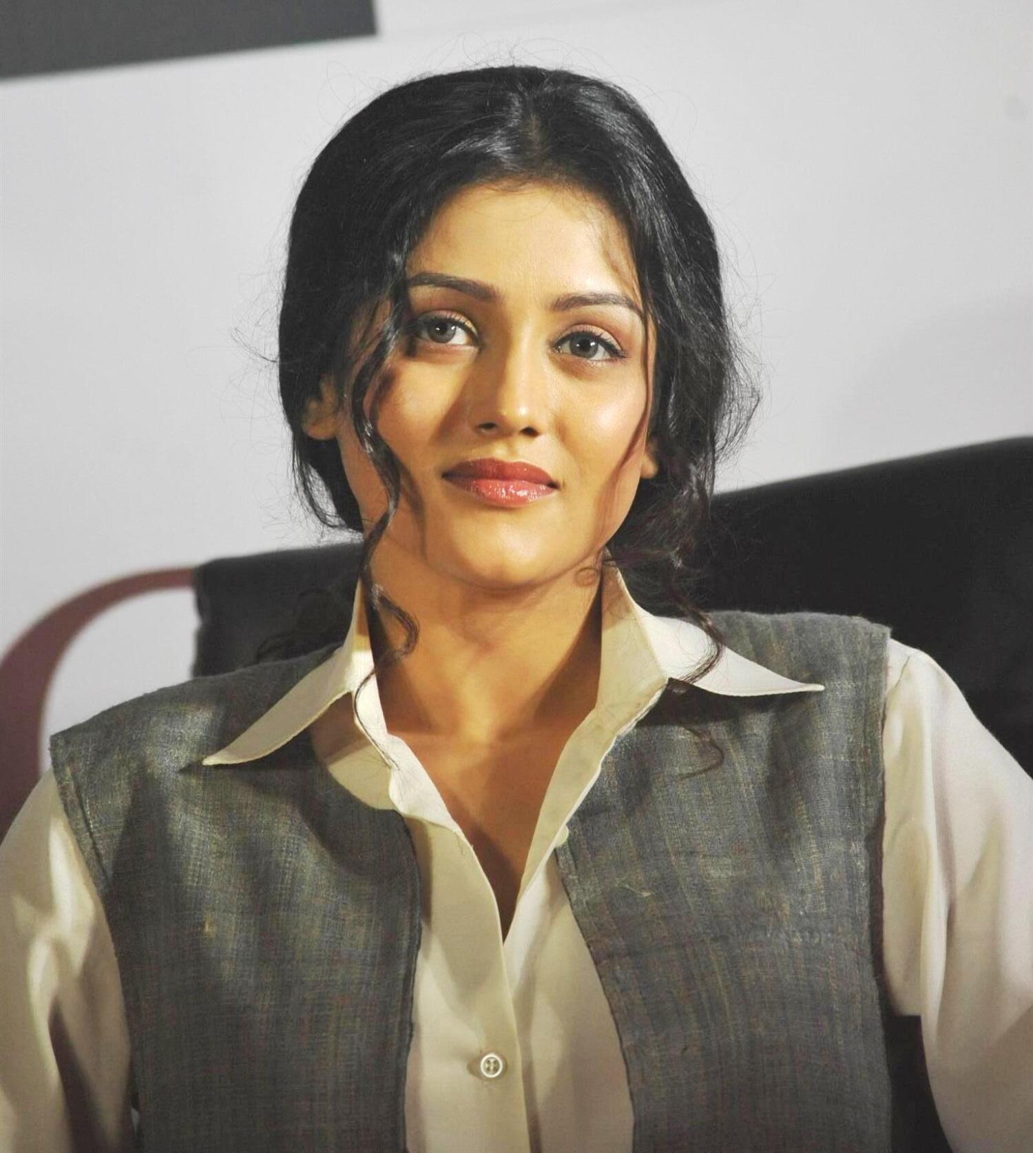 Mishti at the first look theaterical trailer launch of film