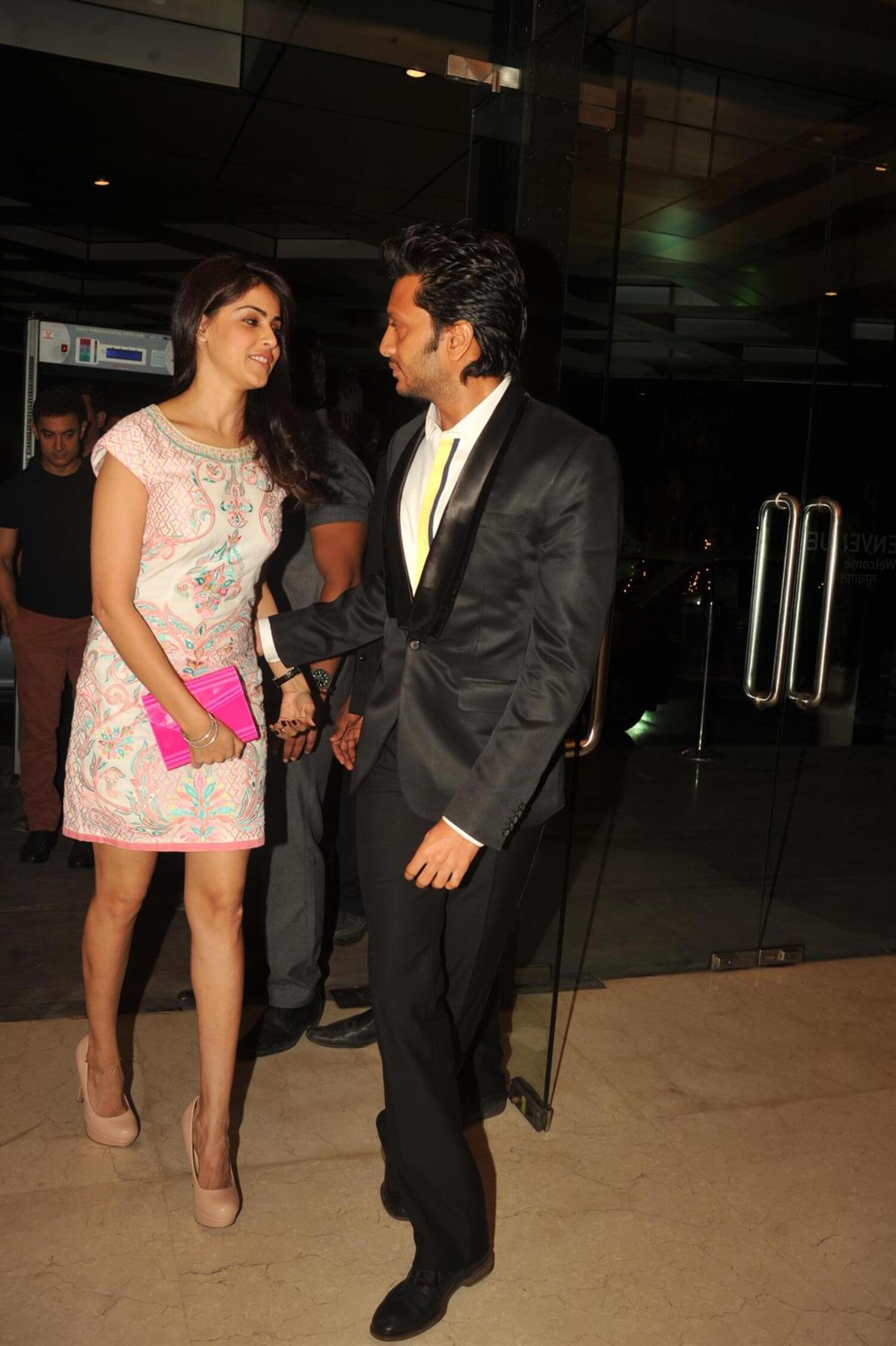 Ritesh Deshmukh with wife Genelia at grand music launch of YAMLA PAGLA