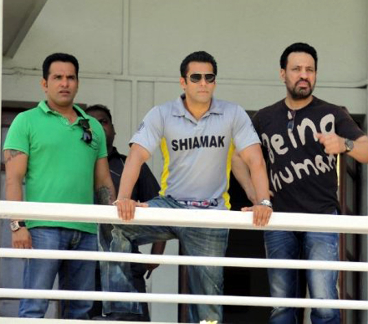 Salman Khan with his Bodyguard Shera at Junoon Celebrity Charity