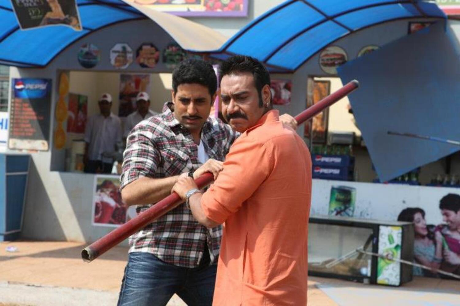 Abhishek Bachchan And Ajay Devgn Bol Bachchan Movie Photo : Bol ...