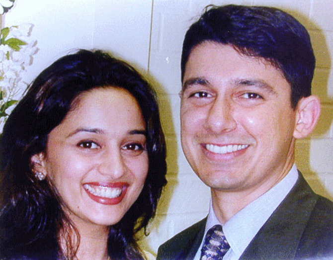 Madhuri Dixit with husband Dr <b>Shriram Nene</b> - 9cfmb77pat6ziwcn.D.0.Madhuri-Dixit--with-husband-Dr-Shriram--Nene-