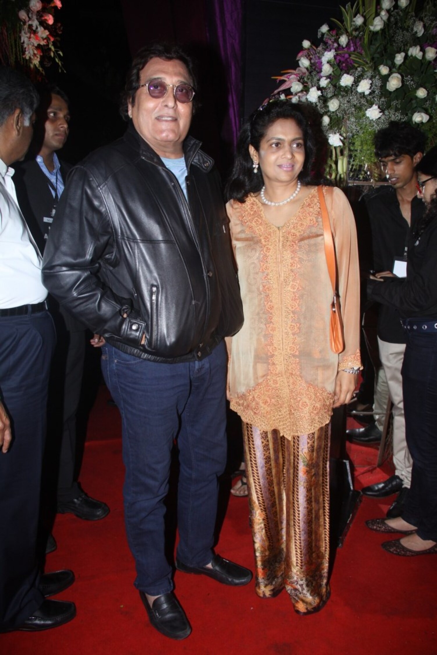 Vinod Khanna with wife Kavita at the 50th birthday party of Sridevi at ...