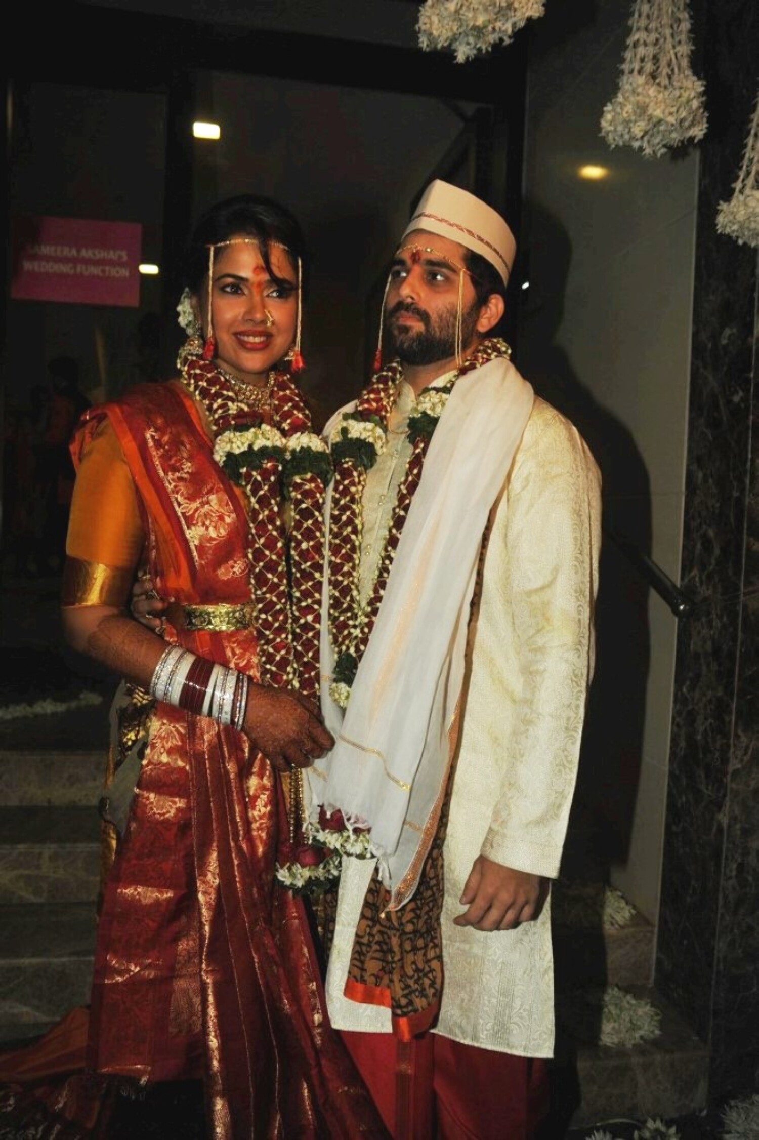 Sameera Reddy with husband Akshai Varde snapped on their wedding in ...