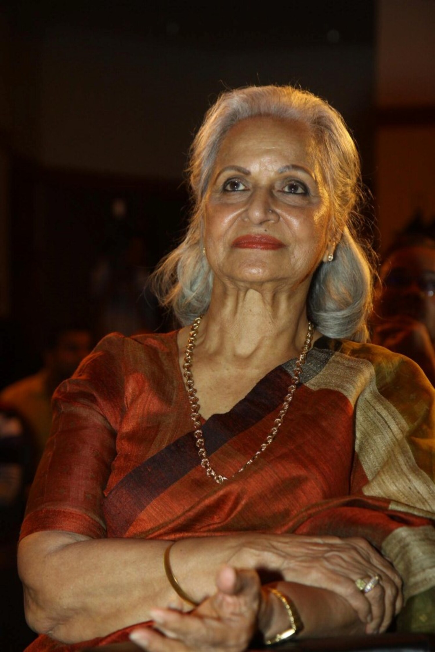 Veteran actress Waheeda Rehman at Asha Parekh s hand imprint launch by ...