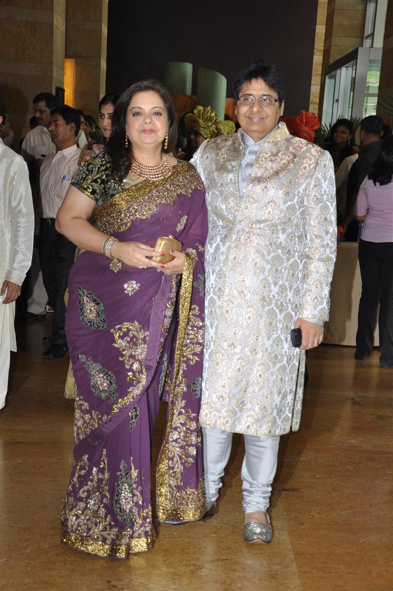 Producer Vashu Bhagnani with wife at Ritesh Deshmukh Genelia Wedding ...